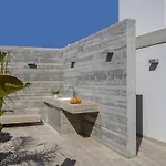 Villa Zen Protarász